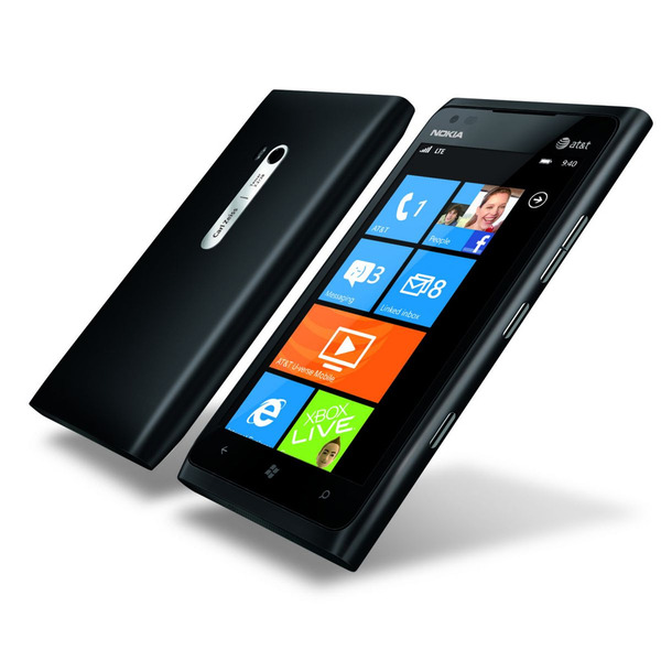 Nokia Lumia 900 - Press Shots